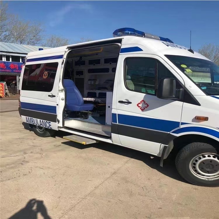 雅安私人长途救护车出租转院回家